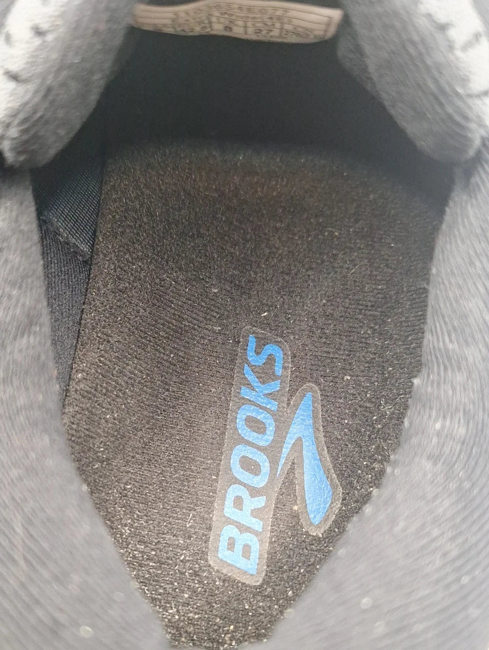Excellent used condition Brooks Men's Addiction GTS 15 Athletic Shoes Extra Wide